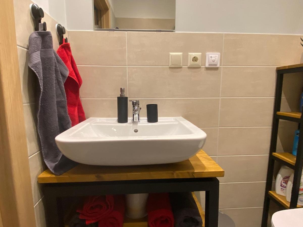 Pearl - New And Cosy Apartment Close To Center Riga Bagian luar foto